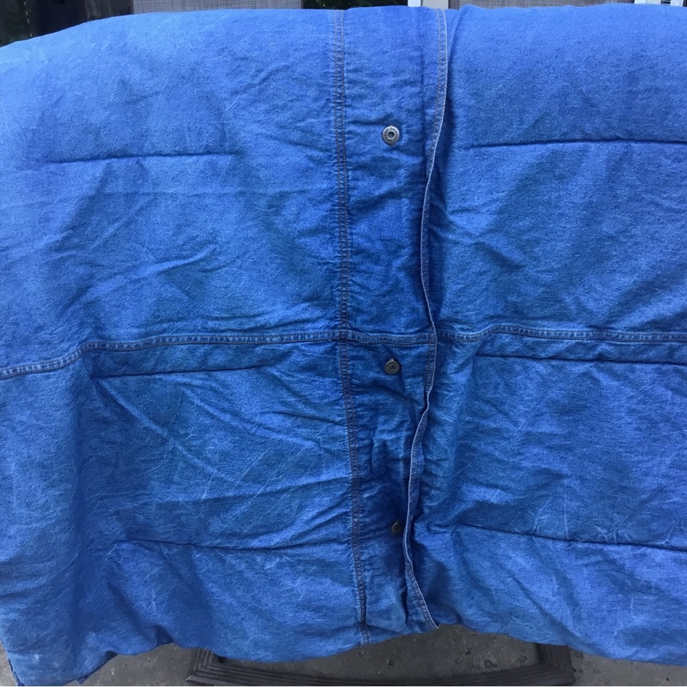 Dockers Queen size heavy denim comforter